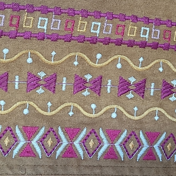 SAVANNAH JANE MEDIUM SUEDE EMBROIDERED JACKET - Picture 6 of 11